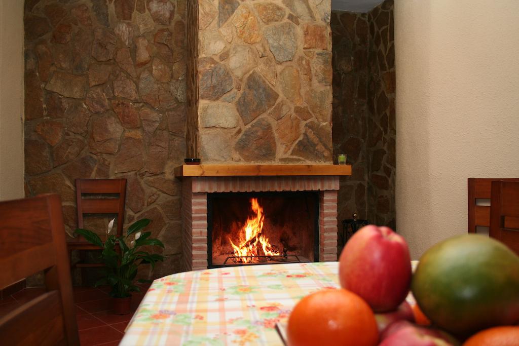Apartamentos Ribera Del Jucar 알칼라 델 후카르 객실 사진