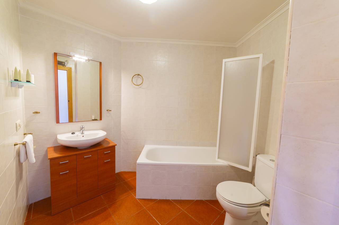 Apartamentos Ribera Del Jucar 알칼라 델 후카르 외부 사진